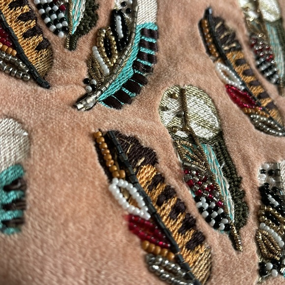 ♥️… Zara Pink Velvet Feather Bag - Picture 2 of 5
